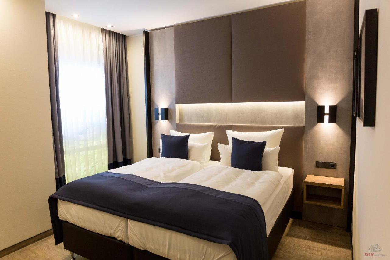 Sky Hotel Клопенбург Екстериор снимка